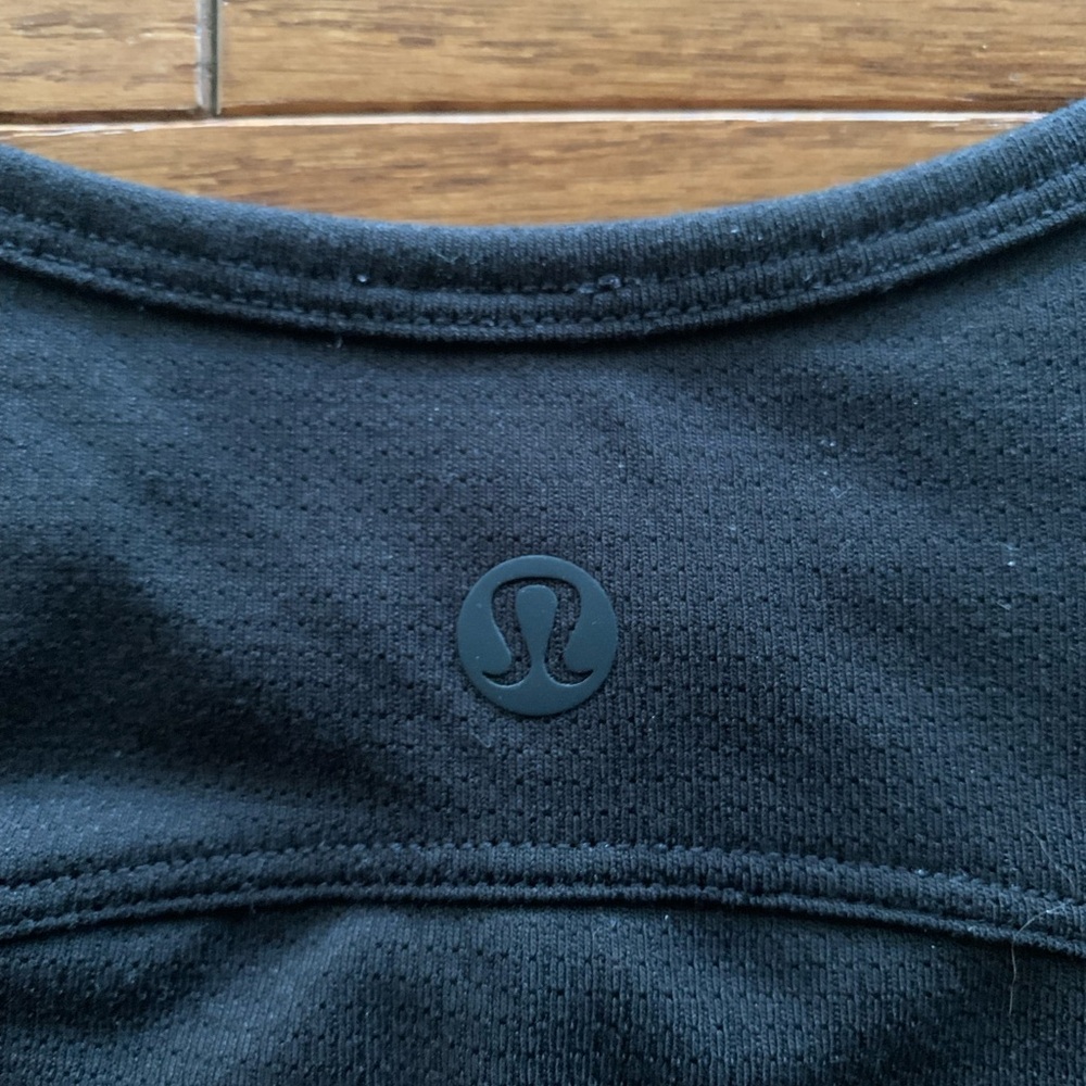 Lululemon Cropped Henley Tank Top - Picture 7 of 10